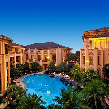 Chateau Star River Pudong Shanghai Exterior foto